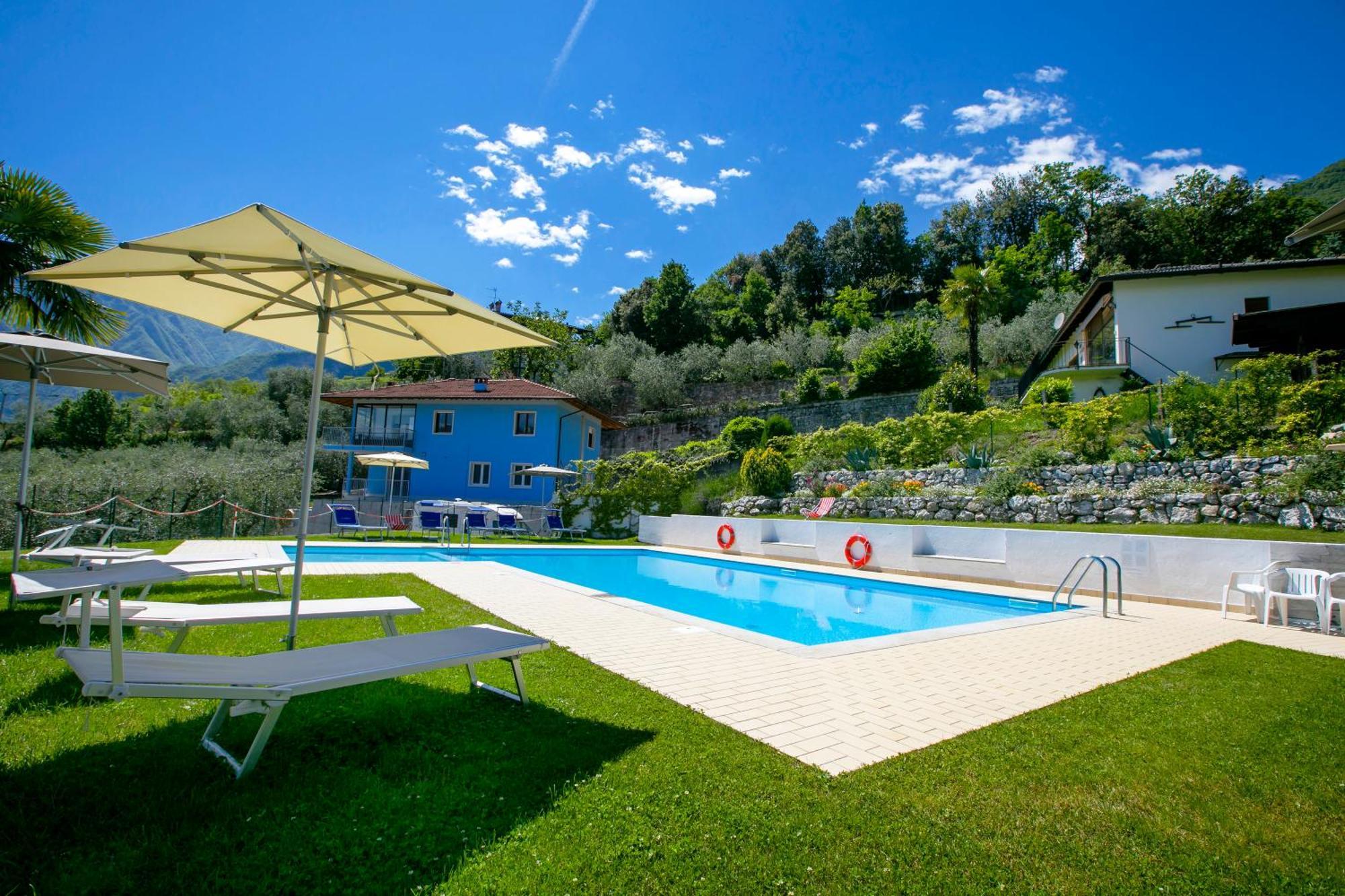 Residence Christina Due Laghi - Happy Rentals 텐노 외부 사진